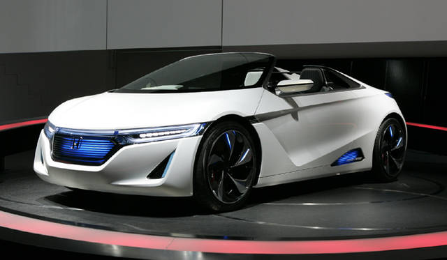 <strong>HONDA EV STER｜ホンダ EV スター</strong>