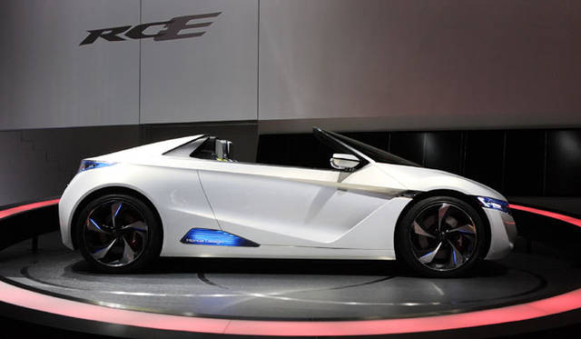 <strong>HONDA EV STER｜ホンダ EV スター</strong>