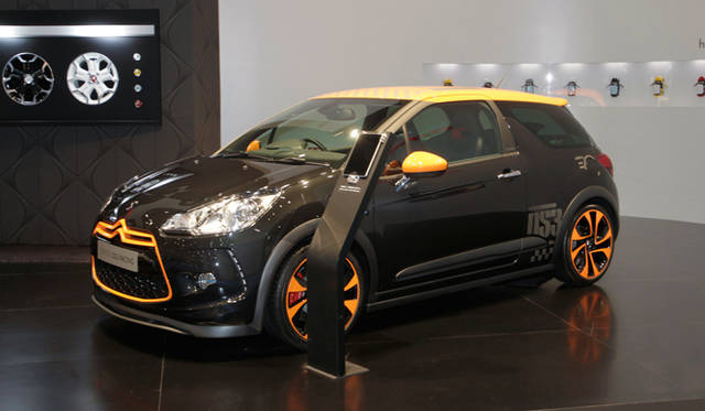 <strong>CITROEN DS3 Racing｜シトロエン DS3 レーシング</strong><br>写真＝望月浩彦