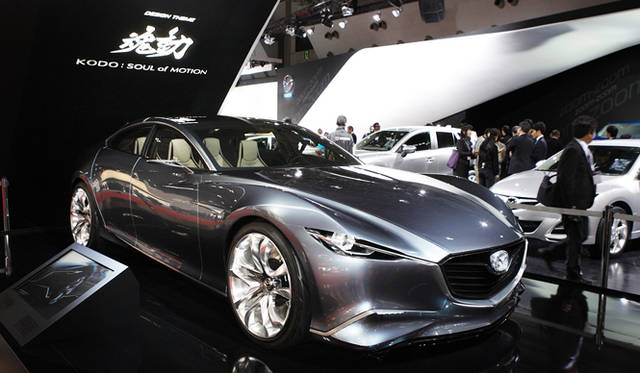 <strong>MAZDA SHINARI｜マツダ 靭 </strong>