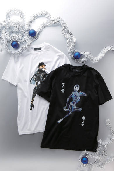 　「Luxury Xmas for men」　<strong>Givenchy</strong> Tシャツ各2万6250円（日本限定発売/阪急MEN’S TOKYO 2階）