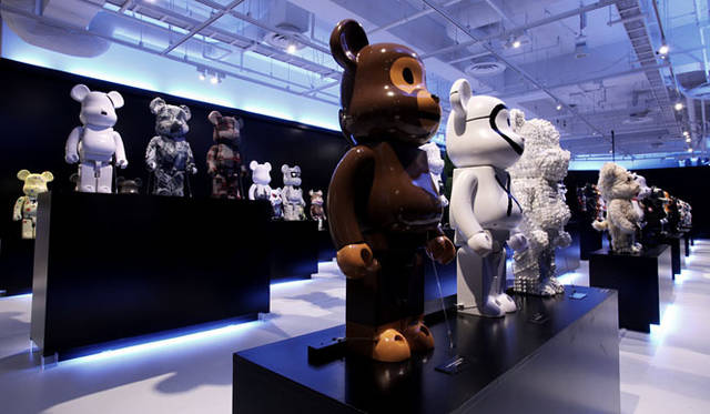 <strong>MEDICOM TOY｜メディコム・トイ</strong>　「BE@RBRICK WORLD WIDE TOUR 2」 