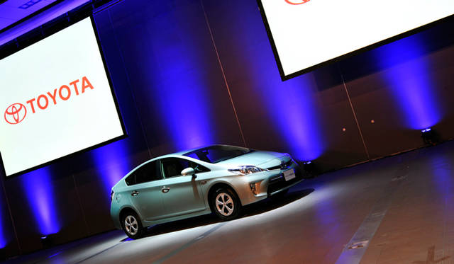 <strong>TOYOTA PRIUS PHV｜トヨタ プリウスPHV</strong>