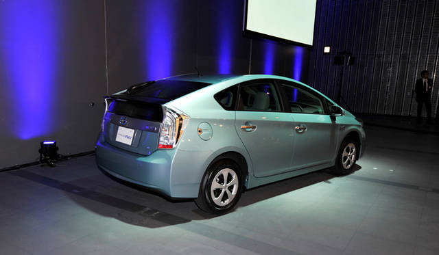 <strong>TOYOTA PRIUS PHV｜トヨタ プリウスPHV</strong>