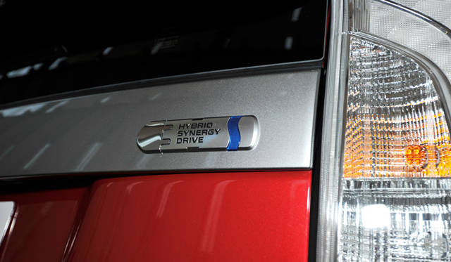 <strong>TOYOTA PRIUS PHV｜トヨタ プリウスPHV</strong>