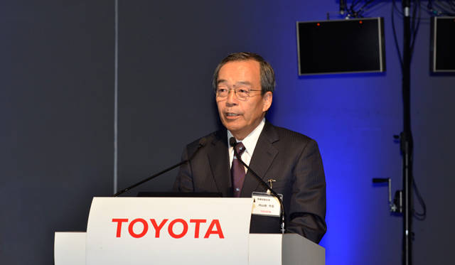 <strong>TOYOTA PRIUS PHV｜トヨタ プリウスPHV</strong>　佐々木眞一 副社長