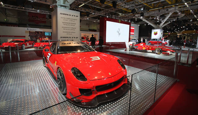 <strong>フェラーリ 599XXのエボリューションパッケージをボローニャモーターショーで世界初公開</strong>