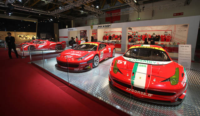 <strong>フェラーリ 599XXのエボリューションパッケージをボローニャモーターショーで世界初公開</strong>　458 GT2