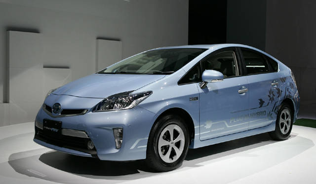 <strong>東京モーターショー2011に未来はあったか？ (前篇)</strong>　トヨタ プリウス プラグイン ハイブリッド