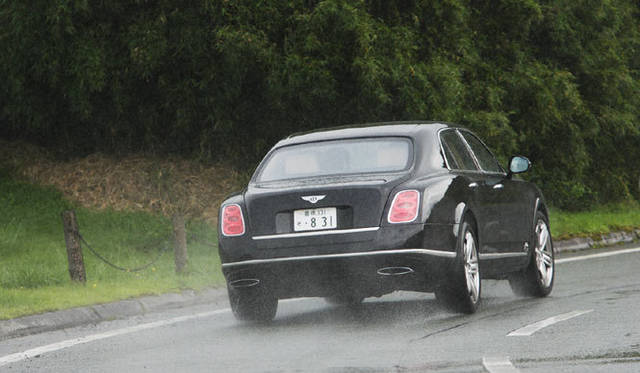 <strong>BENTLEY｜ベントレー　最新サルーン&クーペにOPENERSブロガー清水久美子が試乗！</strong>