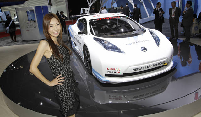 <strong>清水久美子が選ぶ！　第42回東京モーターショー2011 Best 10｜ NISSAN LEAF NISMO RC｜日産 リーフ ニスモRC</strong>
