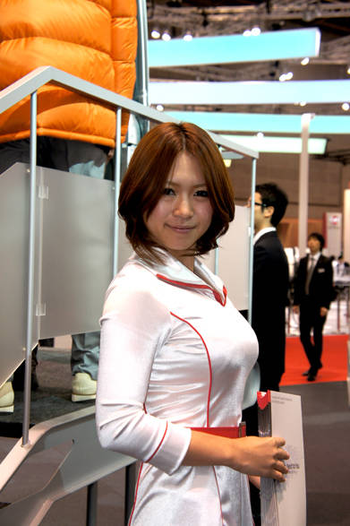 　 千明さん　　必殺技｜ フットサル　Photo by OPENERS