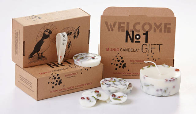 　「ムニオ キャンデラ ギフトセット」アシュベリー＆ビルベリー（フレーバー：ラベンダー＆オレンジ アロマブレンド）