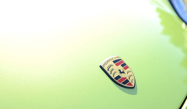 <strong>Porsche Cayman R｜ポルシェ ケイマンR</strong>