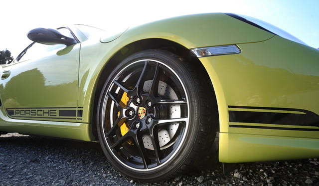 <strong>Porsche Cayman R｜ポルシェ ケイマンR</strong>