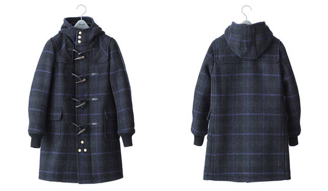<strong>特集｜OPENERSエディターズの個人的ウィッシュリスト</strong>　List 02：カジュアルファッション<br /><br /><strong>一生もののベーシック！</strong><br />先日DVDで観た、2008年公開の映画『人のセックスを笑うな』の劇中で、主演の松山ケンイチさんが着用しているダッフルコート。その脱力した雰囲気に憧れ、ダッフルコートを探していたところ、理想どおりのものをScyeで発見！　腰まわりまですっぽり隠れる長めの着丈、くすんだブルーのチェックに、独特な“脱力感”を感じさせる。素材には独自に開発した上質なメルトンウールを使用。高い縫製技術と細部にまでこだわったディテールに定評のあるブランドが作るベーシックなダッフルコートは、一生ものとして長く愛用されることまちがいなし！　（藤田 繭）<br /><br /><strong>Scye | サイ</strong>　スーパーメルトンチェックダッフルコート ウィメンズ　9万7650円