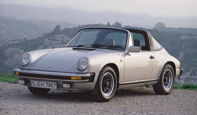 <strong>Porsche 911 Story─2代目930型</strong>　911 3.0 タルガ