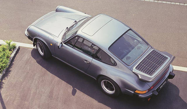 <strong>Porsche 911 Story─2代目930型</strong>　911 カレラ 3.2 クーペ