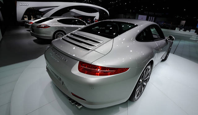 <strong>ポルシェ代表取締役 ヴォルフガング・ハッツ氏 インタビュー─妥協なきニューモデルを語る</strong>