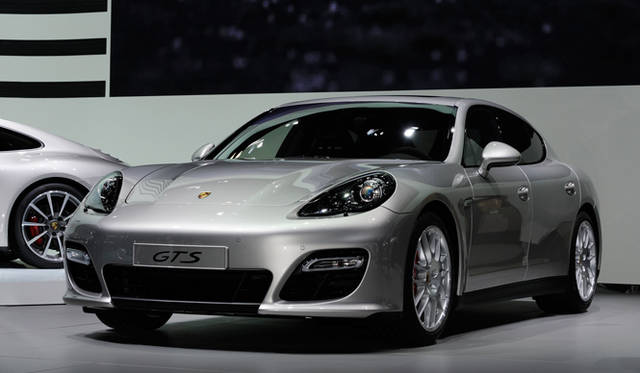 <strong>ポルシェ代表取締役 ヴォルフガング・ハッツ氏 インタビュー─妥協なきニューモデルを語る</strong>