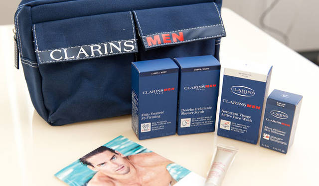 　「OPENERS×クラランス美容講習会」　講習会終了後には、お土産もたっぷり。