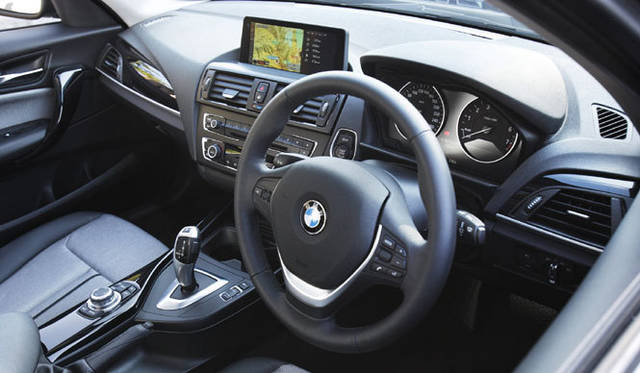 <strong>BMW 1Series｜ビー・エム・ダブリュー 1シリーズ</strong>