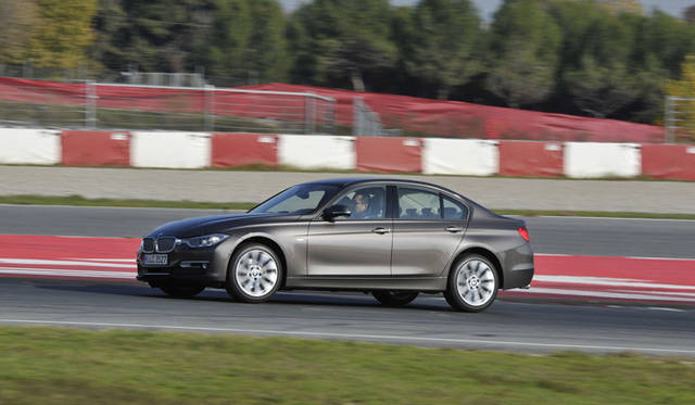 <strong>BMW 3Series｜ビー・エム・ダブリュー 3シリーズ</strong>