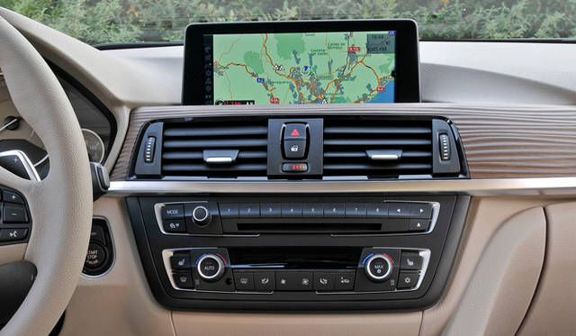 <strong>BMW 3Series｜ビー・エム・ダブリュー 3シリーズ</strong>