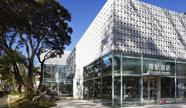 クリエイティブディレクター　青木昭夫が選ぶ＜ベストショップ＞　代官山 蔦屋書店