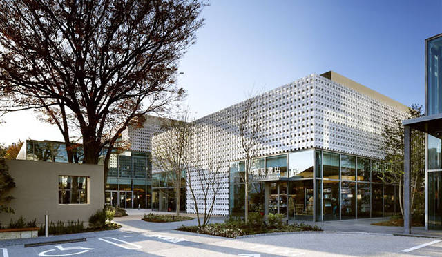 クリエイティブディレクター　青木昭夫が選ぶ＜ベストショップ＞　代官山 蔦屋書店