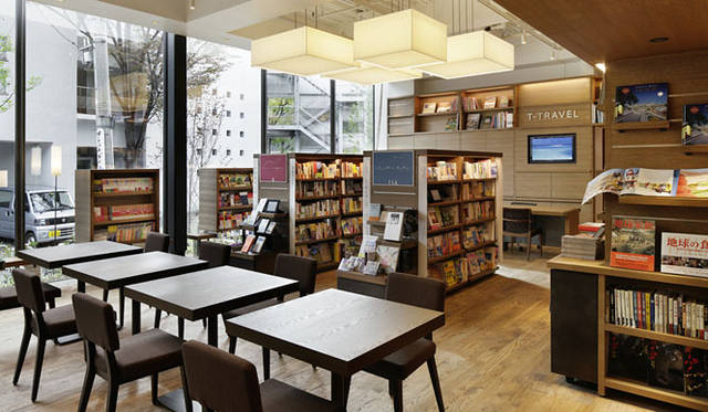 クリエイティブディレクター　青木昭夫が選ぶ＜ベストショップ＞　代官山 蔦屋書店