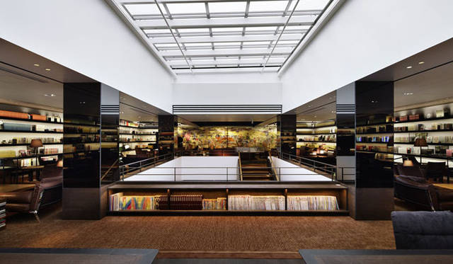 クリエイティブディレクター　青木昭夫が選ぶ＜ベストショップ＞　代官山 蔦屋書店