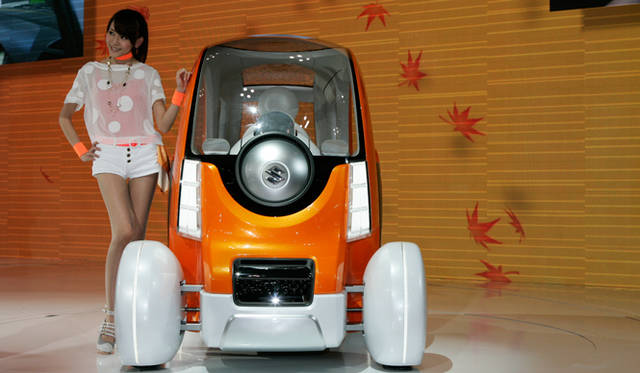 <strong>東京モーターショー2011に未来はあったか？ (後篇)</strong>　スズキ Qコンセプト