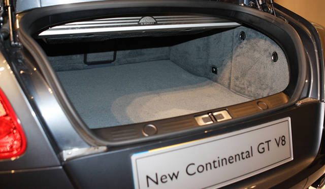 <strong>BENTLEY CONTINENTAL V8 RANGE｜ベントレー コンチネンタル V8 レンジ</strong>