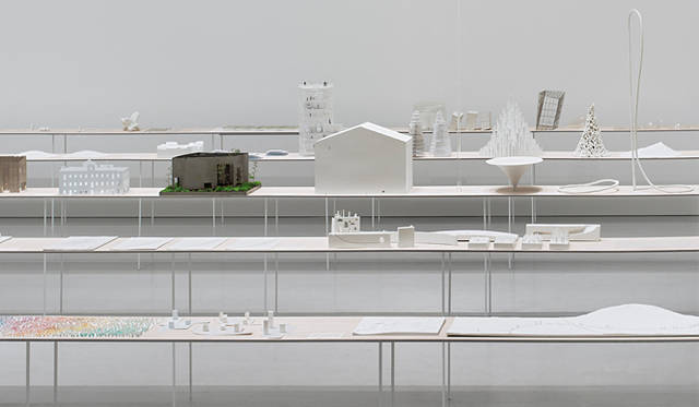 <strong>特集｜OPENERS的ニッポンの若手建築家 PARTII　石上純也</strong>　SHISEIDO GALLERY「石上純也展　建築はどこまで小さく、あるいは、どこまで大きくひろがっていくのだろうか？」（2010年）