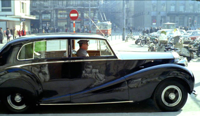 <strong>映画のなかのクルマたち──コメディ篇</strong>　『黄金の七人』