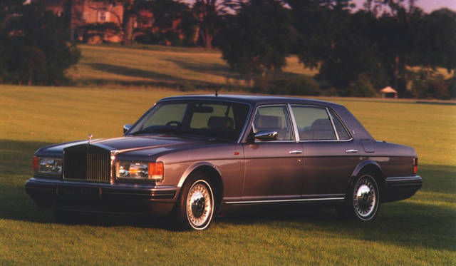 <strong>映画のなかのクルマたち──コメディ篇</strong>　ロールス・ロイス シルバードーン