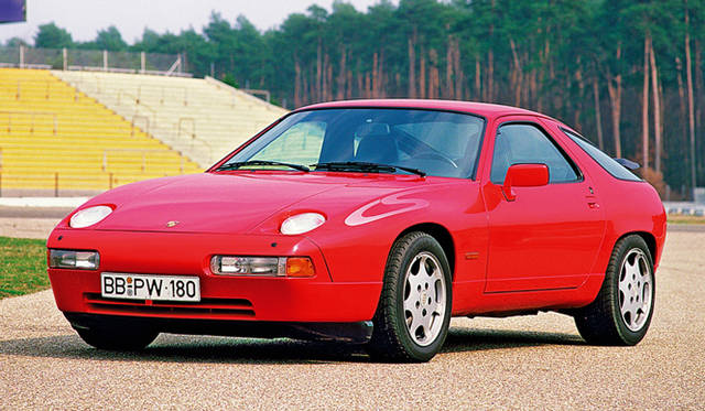 <strong>映画のなかのクルマたち──スリラー篇</strong>　ポルシェ 928