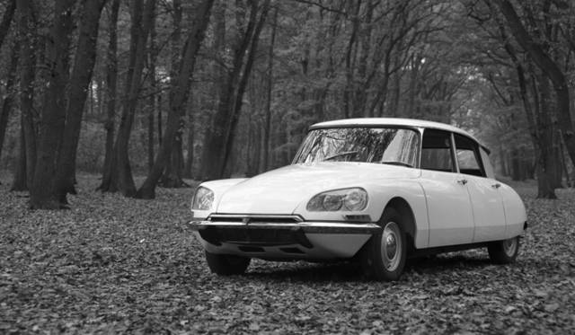 <strong>映画のなかのクルマたち──スリラー篇</strong>　『ジャッカルの日』　シトロエン DS19