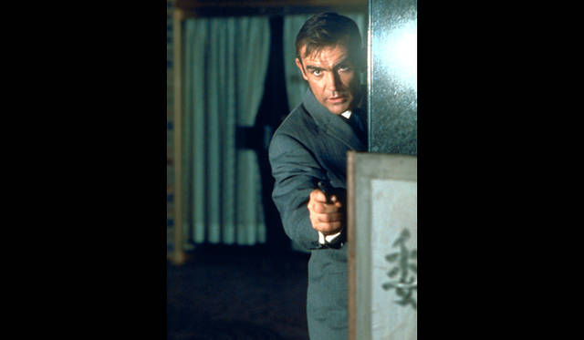 <strong>映画のなかのクルマたち──スリラー篇</strong>　『007は二度死ぬ』