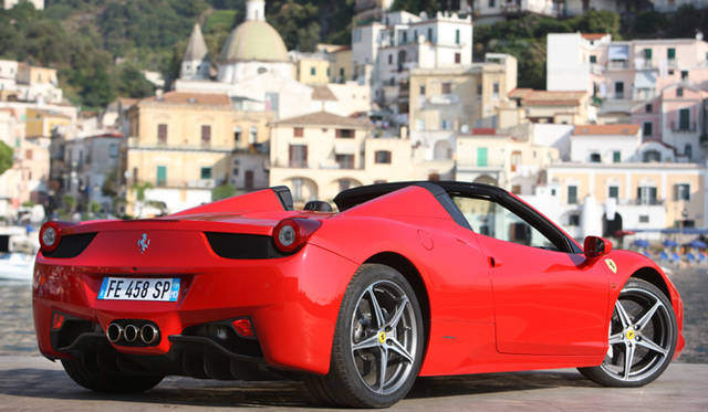 <strong>Ferrari 458 SPIDER│フェラーリ 458 スパイダー</strong>