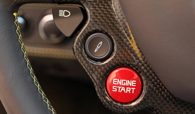 <strong>Ferrari 458 SPIDER│フェラーリ 458 スパイダー</strong>