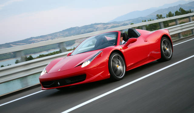 <strong>Ferrari 458 SPIDER│フェラーリ 458 スパイダー</strong>