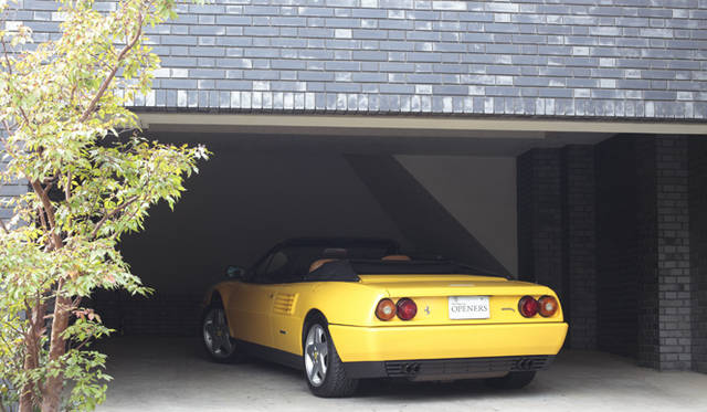 <strong>あなたのクルマ 見せてください　第２回｜木村英智×フェラーリ モンディアルTカブリオレ</strong>　