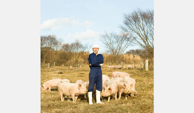 <strong>＋ART Clubによる第14回食とアートの会</strong>　写真家 木村文吾　“beyond the dish”