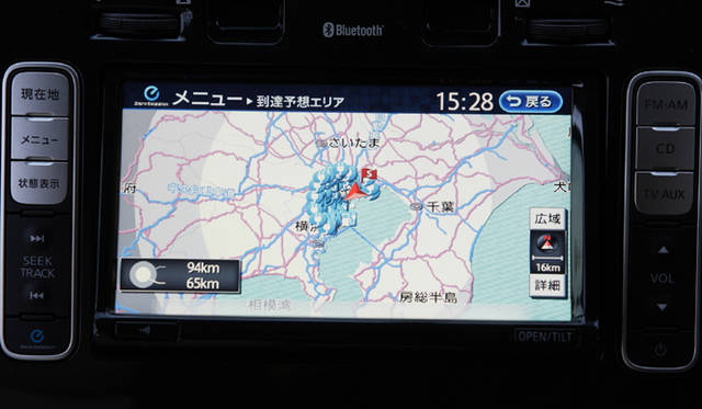 <strong>エコカー揃い踏み、3モデルの選び方を考える</strong>　NISSAN LEAF X｜日産 リーフ X 