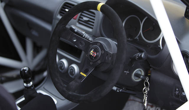 <strong>世界のARAIが雪上走行をレクチャー</strong>　