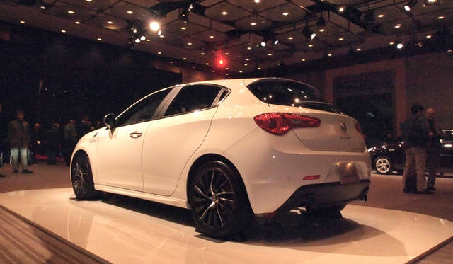 <strong>Alfa Romeo Giulietta Quadrifoglio Verde｜アルファ ロメオ ジュリエッタ クアドリフォリオ ヴェルデ</strong>