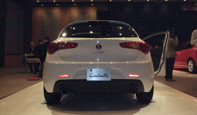 <strong>Alfa Romeo Giulietta Quadrifoglio Verde｜アルファ ロメオ ジュリエッタ クアドリフォリオ ヴェルデ</strong>