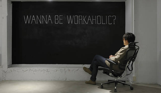 <strong>WORKAHOLIC｜ワーカホリック</strong>　オフィスファニチャーのセレクトショップ『WORKAHOLIC』